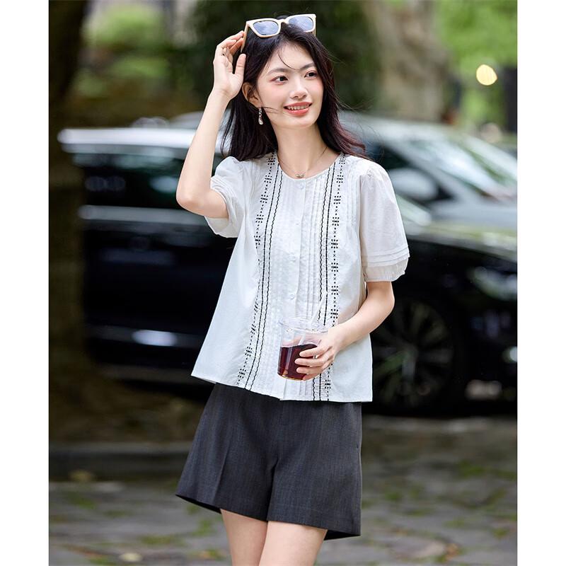 Women s Pleated Embroidered Short Sleeve Blouse S