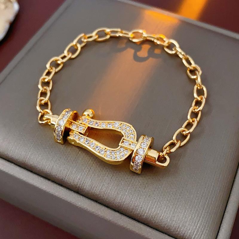 Bracciale Regolabile in Oro Vero Galvanizzato con Zir*****val Diamond, Lusso Leggero, Bracciale alla Moda di Alta Gamma, Gioiello Versatile per il Pendolarismo