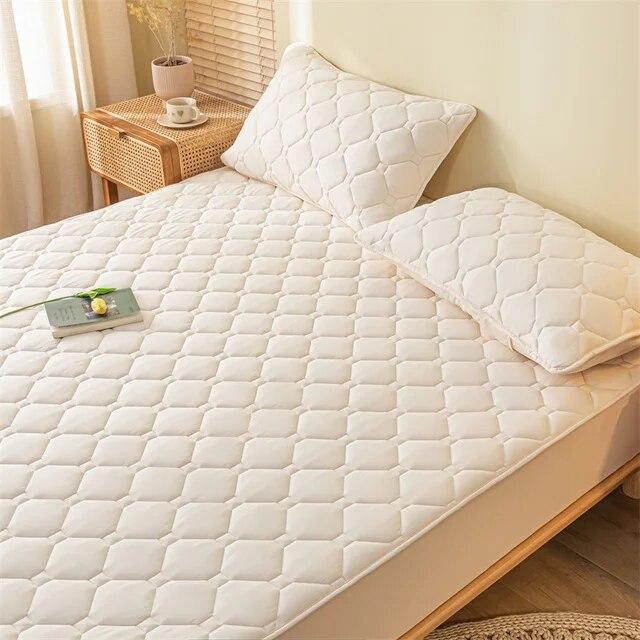 Soy Cotton Bedding Thick Quilted Mattress Cover Elastic Fitted Mattress Protector Bed Linens Soft Pad for Bed Without Pillowcase