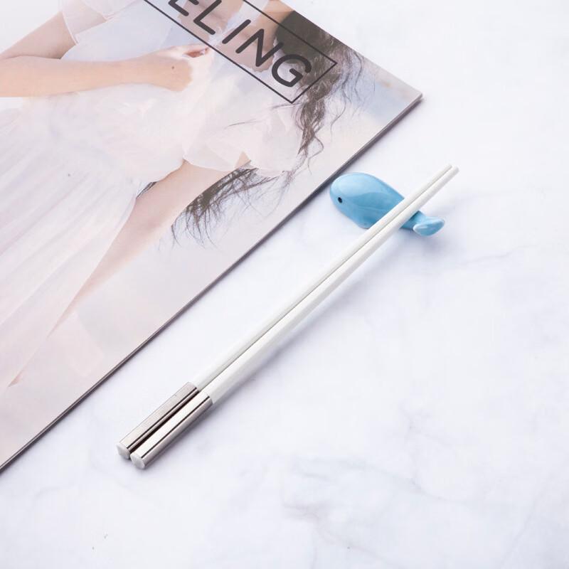 

Ru Han Colorful Alloy Chopsticks
