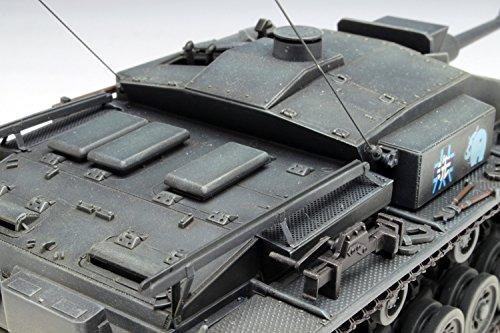 PLATZ Girls & Panzer the Movie: Sturmgeschutz III Ausf. F Hippo Team 1/35 Scale Plastic Model Kit GP-27