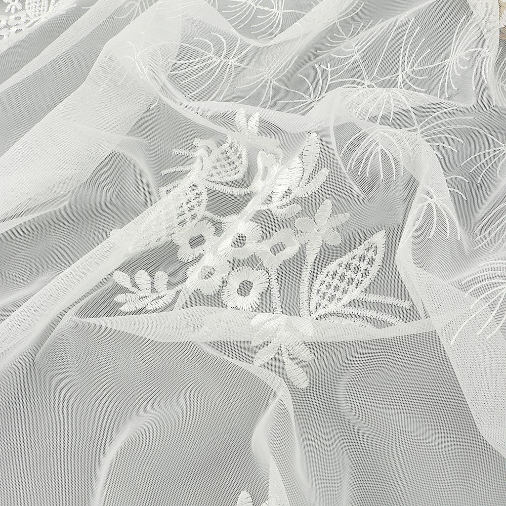 New Lace Women Flower Scarf Lady Black White Solid Triangular Scarves Soft Breathable Shawl Female Wrap Shawls Korean Style