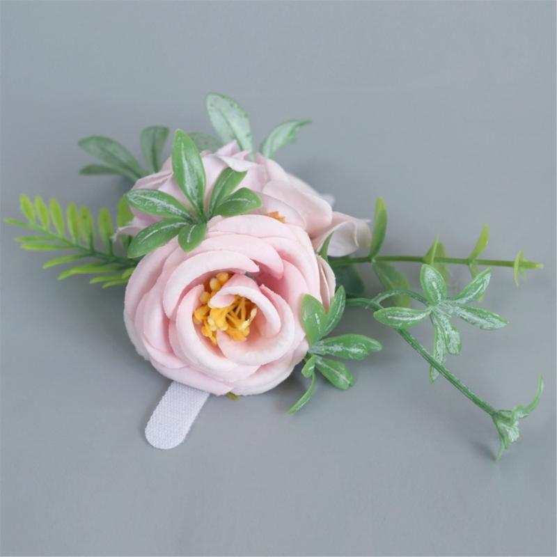 Trend Wrist Corsage with Artificial Rose for Create Beautiful Wedding Decors