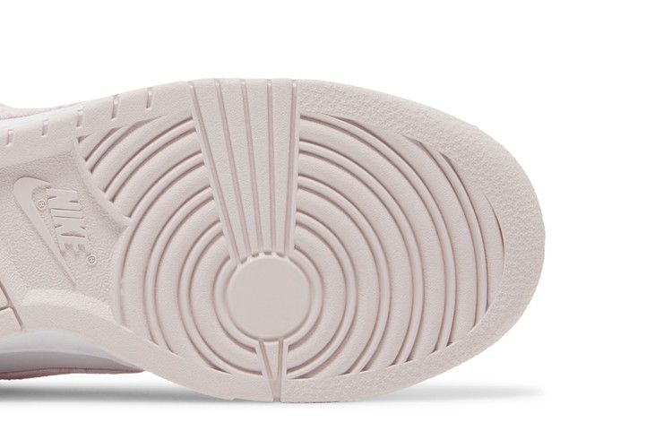Dames Sneakers Nike Dunk Low Essential Paisley Pack Roze (Vrouwen) Wit/Parelmot Roze-Middelzacht Roze