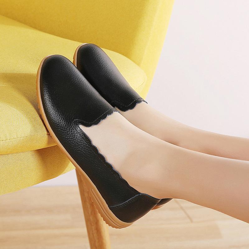 Spring New Large-size Women's Shoes Genuine Leather White Shoes Casual Fashionable Women's Soft Sole Leather Shoes Casual Shoes Flat Sole