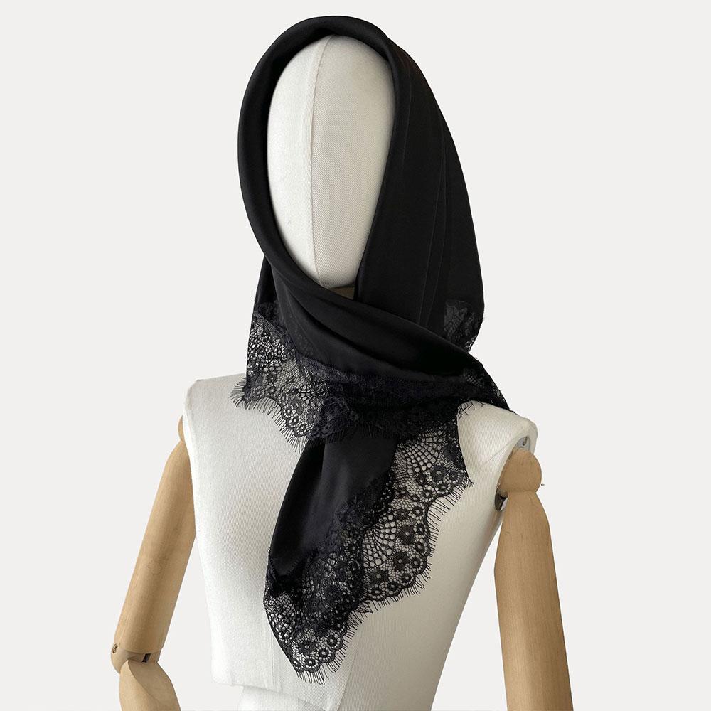 Satin Lace Trim Triangle Hijab Scarf Soft Silky Headscarf Floral Lace Edge Shawls Muslim Women Head Wrap Bandana Hair Scarf