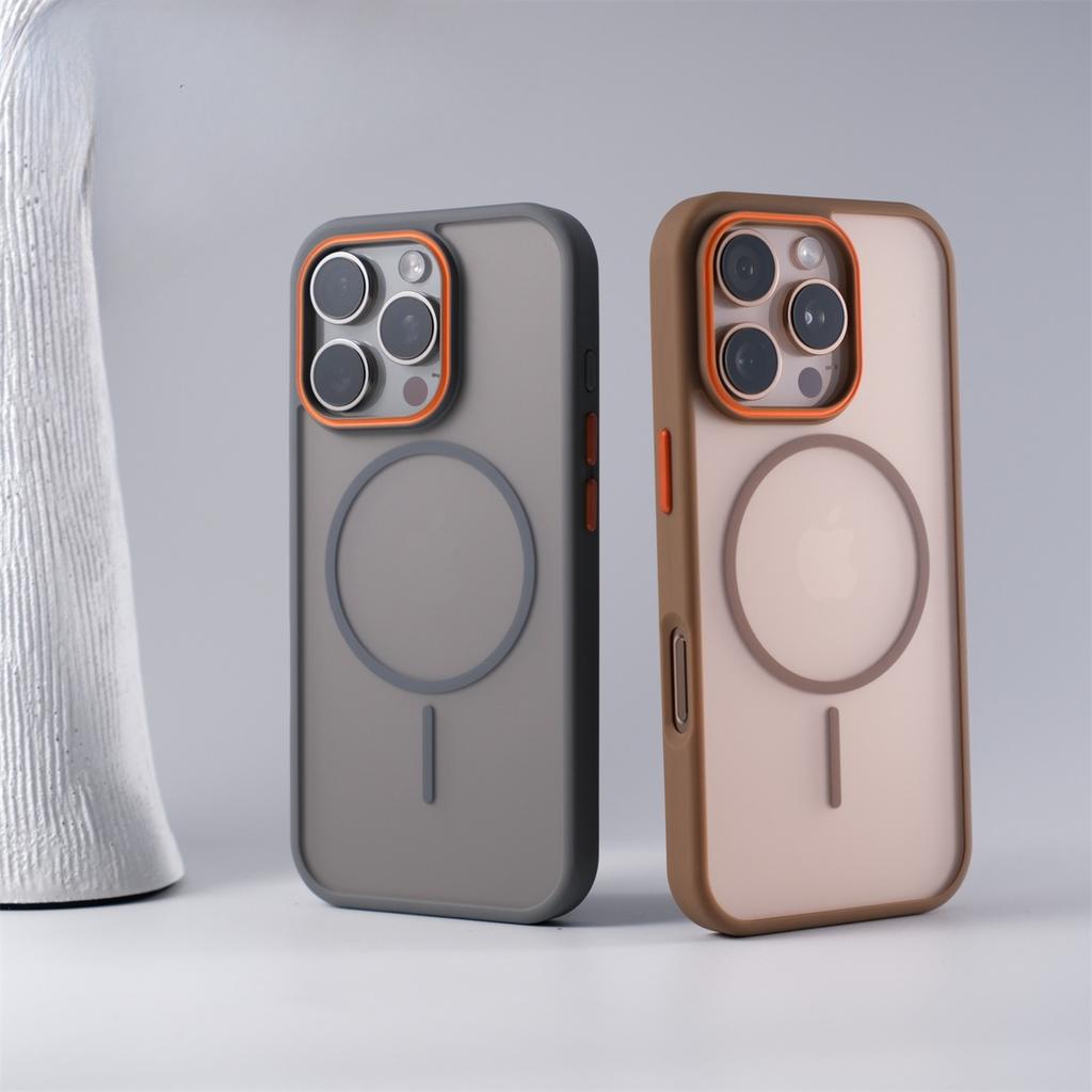 Applicable To IPhone 16 Skin soft and Thin Circle Magnetic Suction Apple 15 Translucent Contrast Lens Ring Mobile Phone Case
