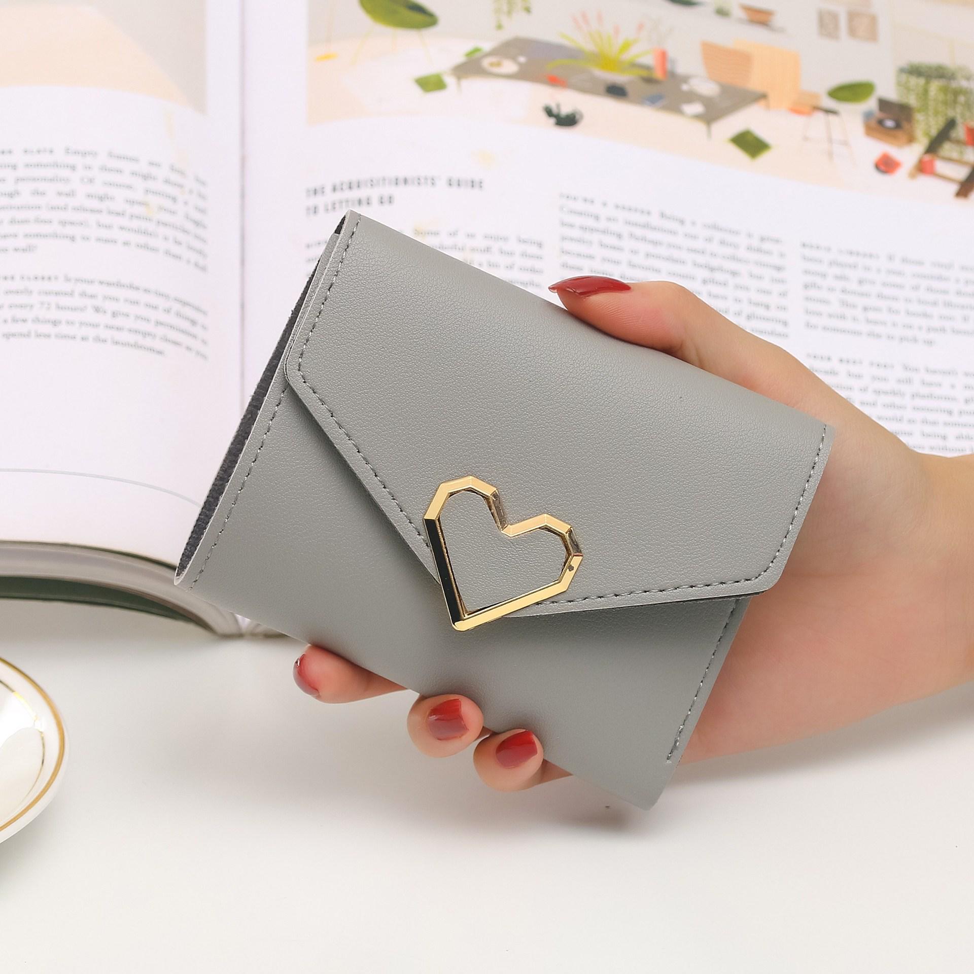 

Compact Heart-Shaped Metal Short Fold Wallet for Women and Students