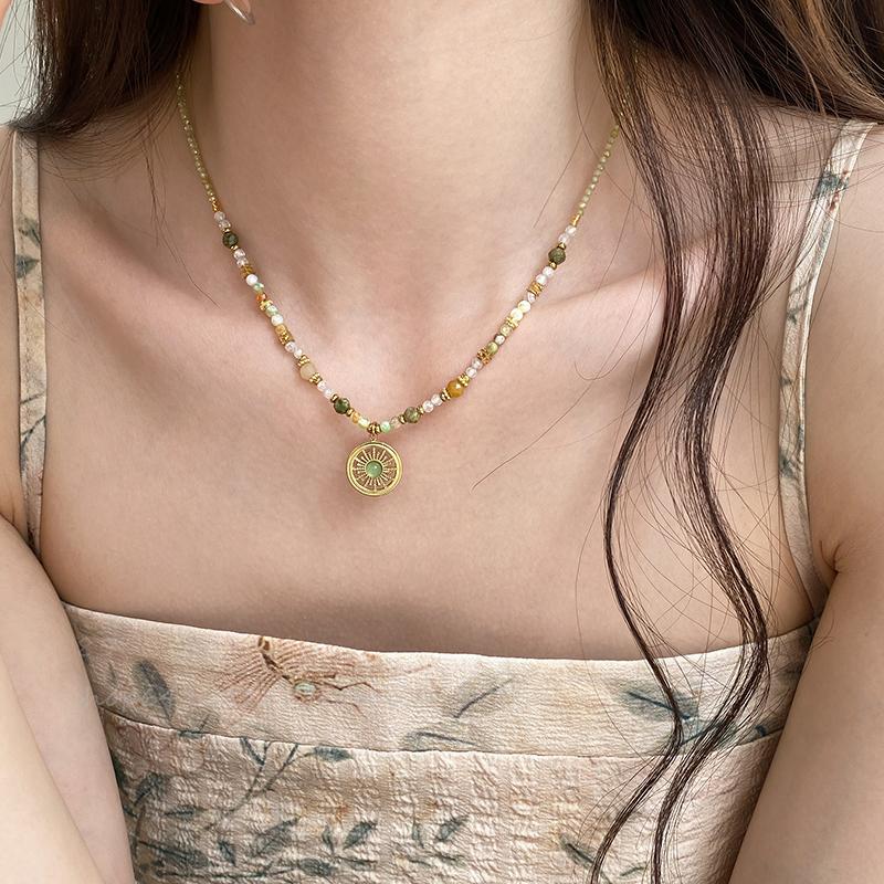 Small Fresh Natural Stone Bead Necklace New Set Jewelry Women's Stacked Clavicle Chain Trendy Accessories For Young Girls