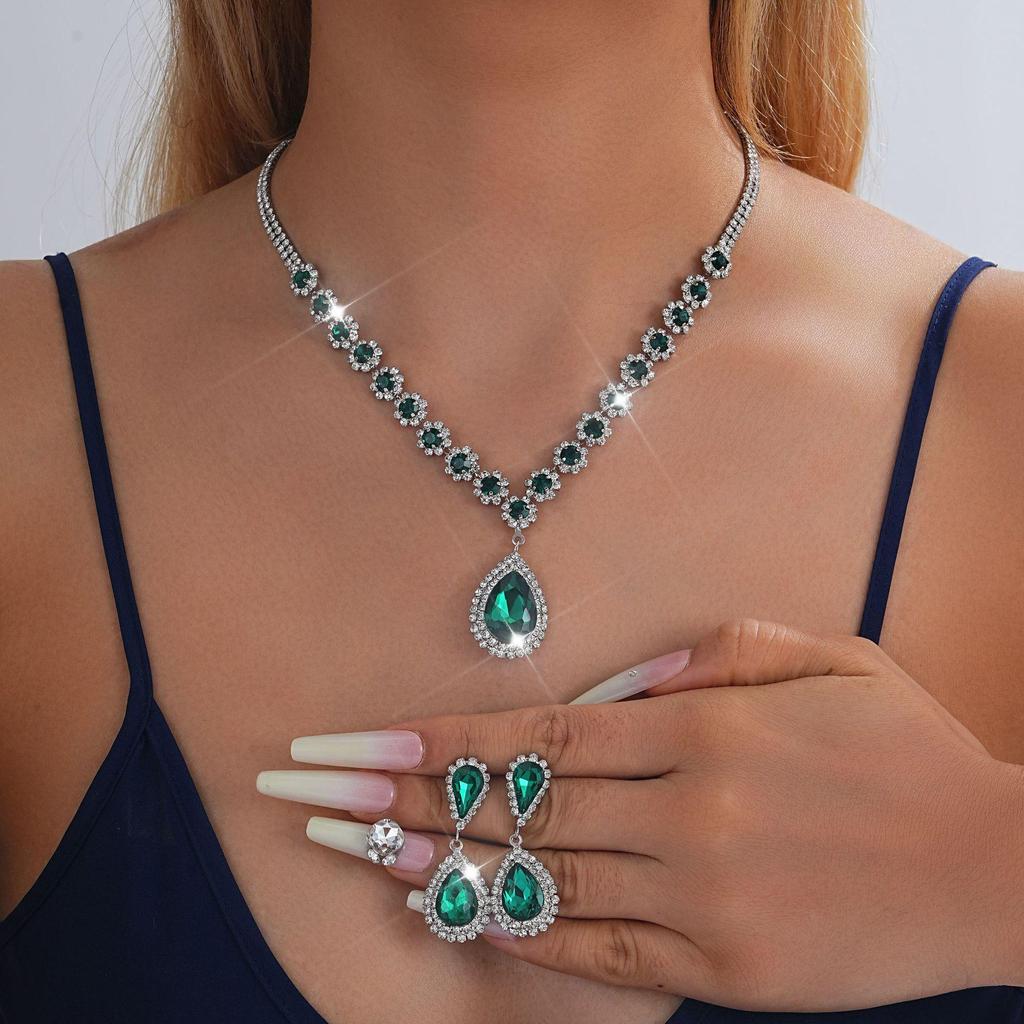 European-American Rhinestone Teardrop Necklace & Earring Set: Korean-Style Bridal Temperament Collarbone Chain Jewelry for Women