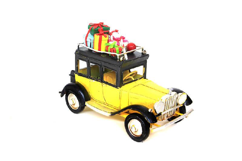 

Декоративная металлическая машина