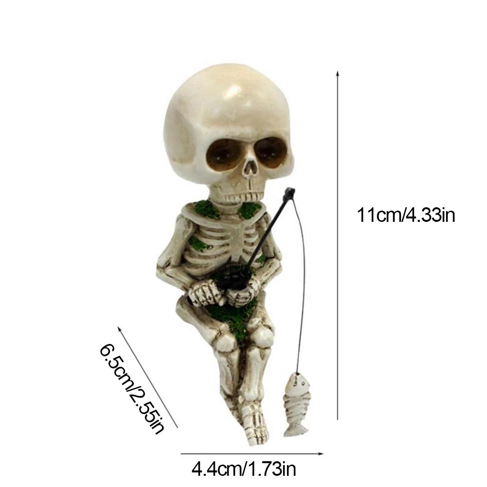 Resin Cute Skull Sculpture Halloween Decor Outdoor Garden Yard Lawn Pond Decorative Figurines Halloween Office Desk Accessories