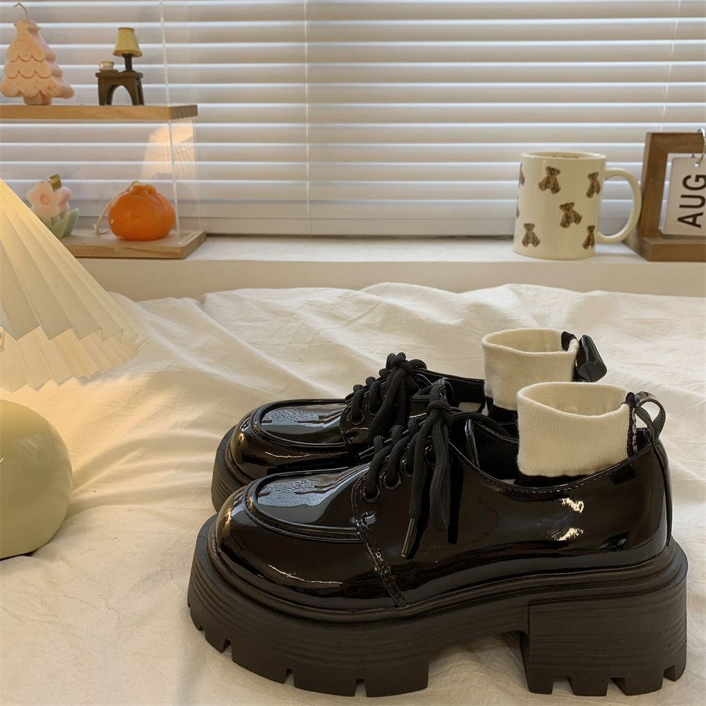 British retro platform small leather shoes women's 2025 autumn and winter new versatile college jk with skirt single shoes
