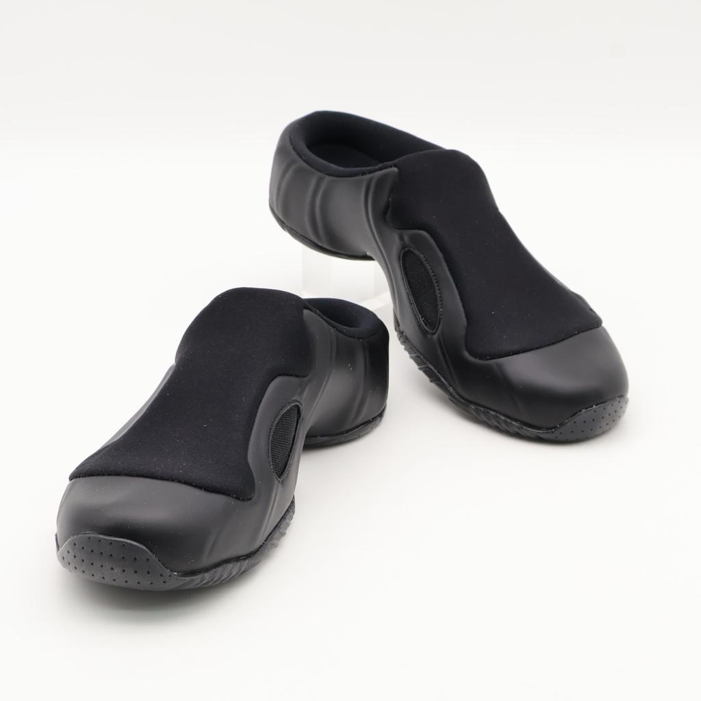 HJ4325-001 Nike Clogposite Black and Metallic Silver (Men's)