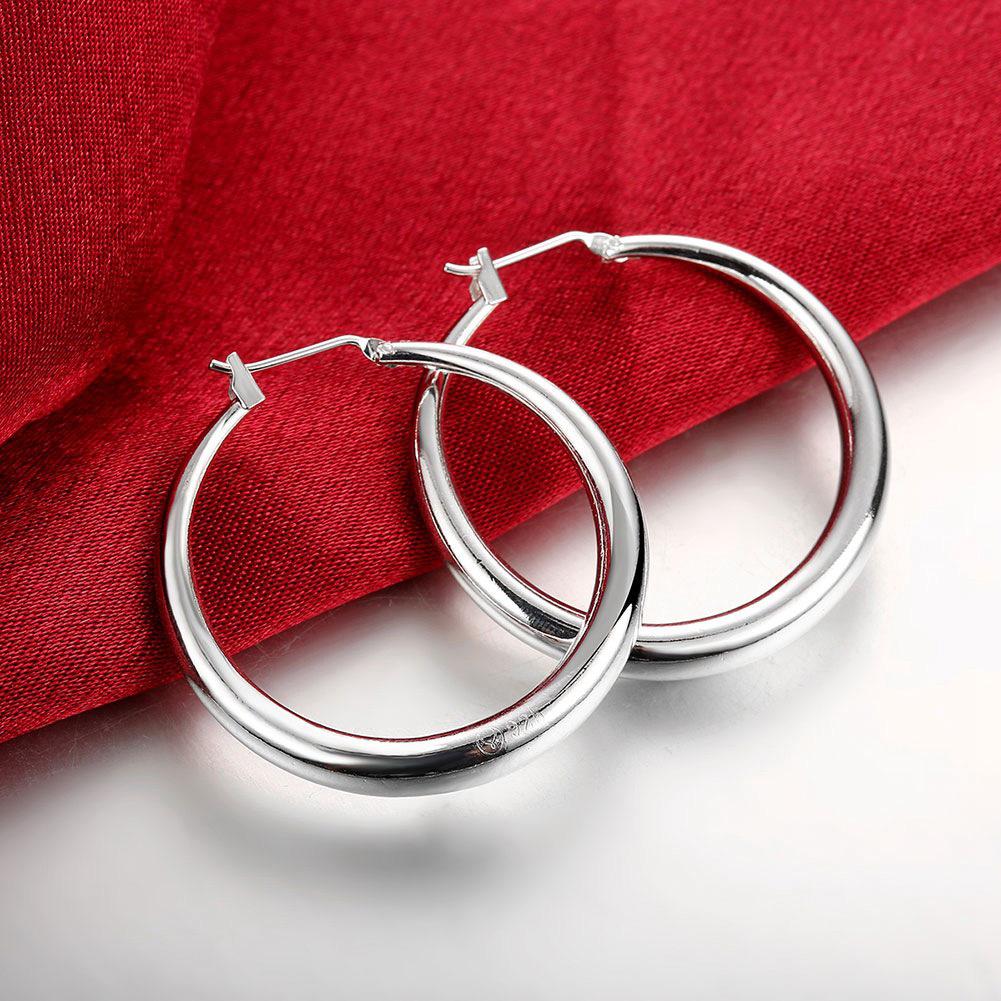 European and American Women's Three-dimensional Round Circle Earrings with Ear Hooks