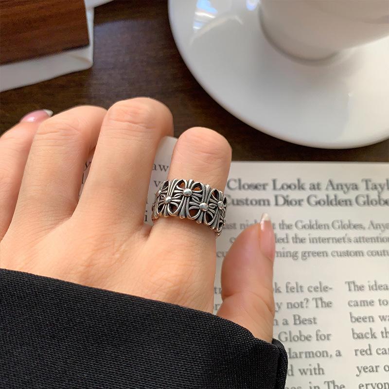 Lan Zhi Retro 925 Sterling Silver Exaggerated Open-Faced Ring - Unique and Colorfast Hand Jewelry.