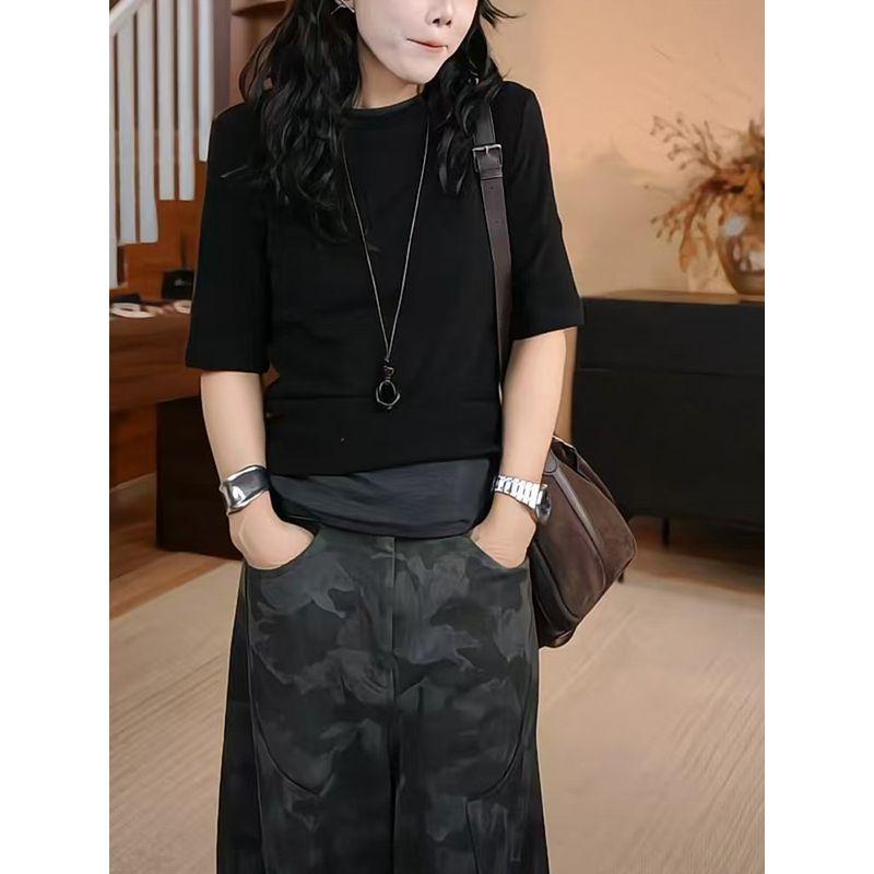 High-End Gray Five-Quarter Sleeve Base T-Shirt for Women, 2026 Spring New Style, Simple Korean Version, Slim-Fit Inner Top, Trendy