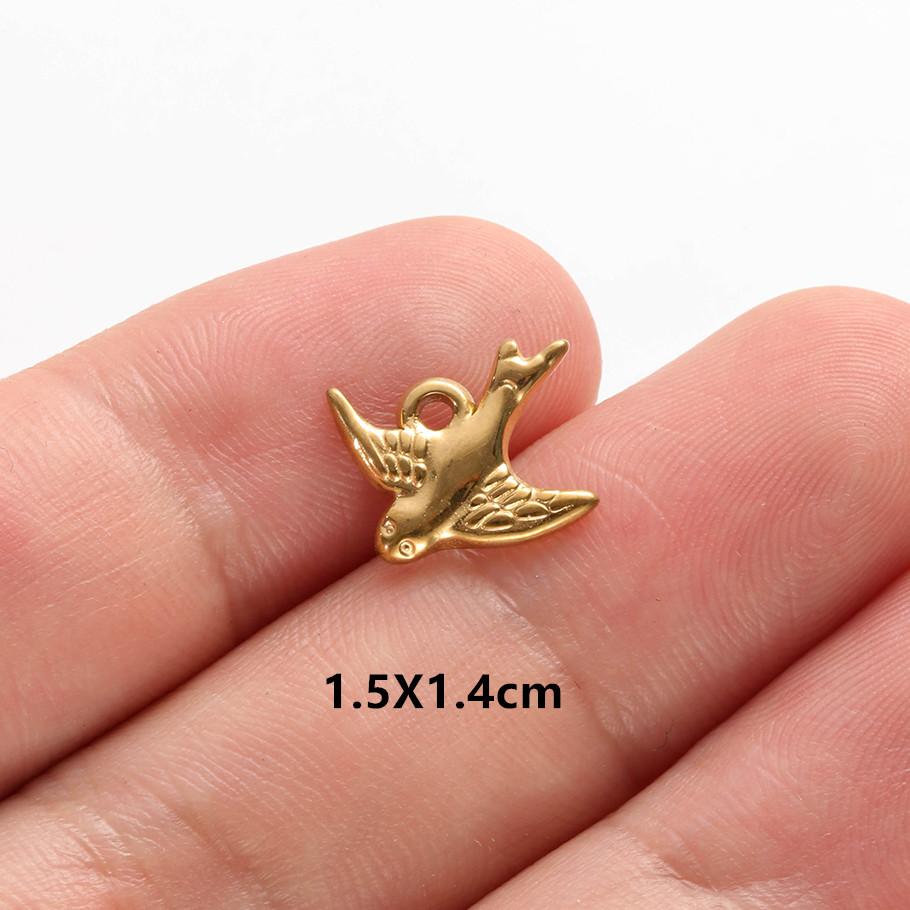 6pcs Fashion Animal Pendant Sea Turtle Tail Horse Stainless Steel Lobster Bird Charms for Jewelry Making Bulk Handmade Keychain