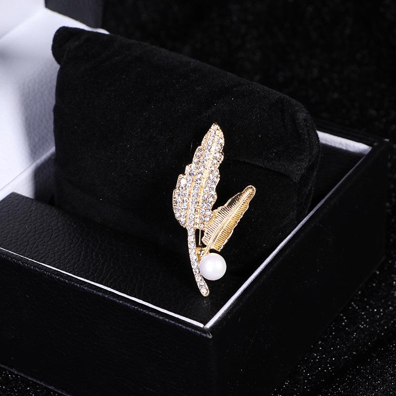 Брошь против света Стразы индивидуальная цветок снежинка бриллиант жемчуг булавка-брошь Брошь лебедь лист