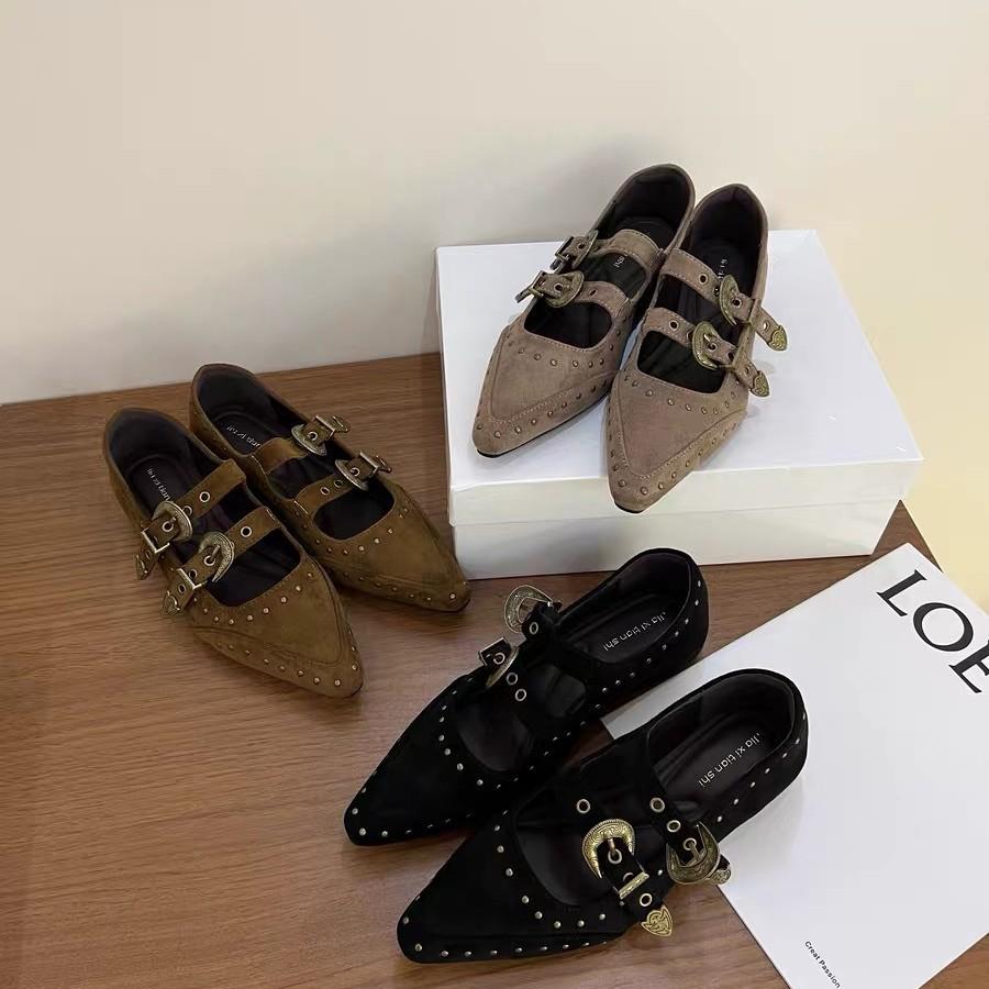 Retro Pointed Head Shallow Mouth Inner Height Increase Mary Jane Single Shoes Women's 2025 Autumn Models Rivet Belt Buckle Suede Flat Shoes