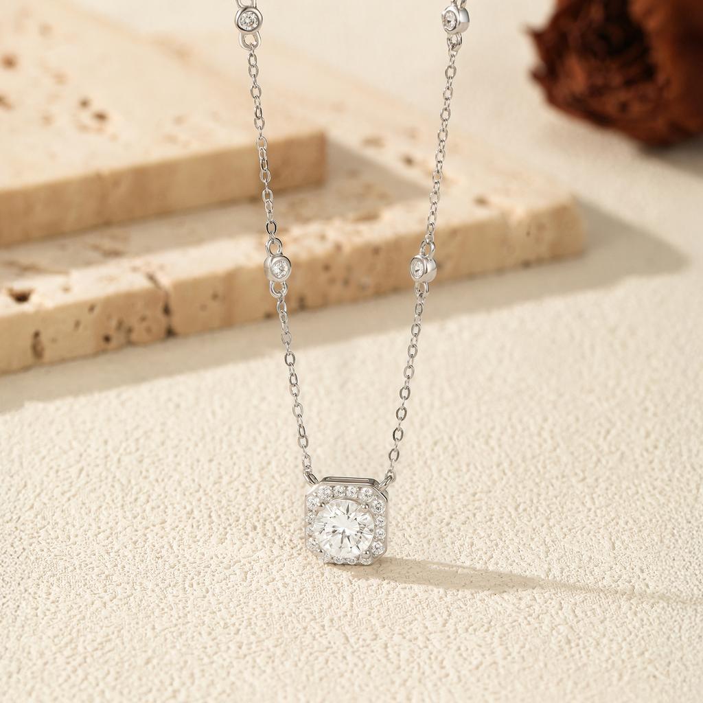 MODIAN Moissanite Necklace for Woman Wedding Fine Jewely with Certificates 925 Sliver Square Classic Pendant Necklace