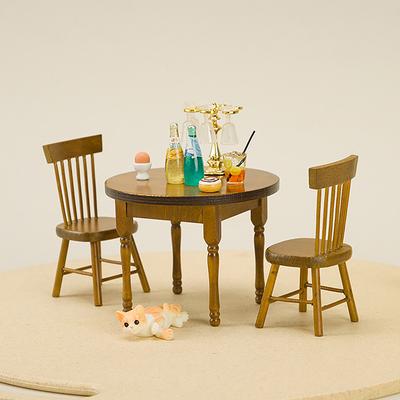 Decoração de casa de bonecas Mini mesa redonda e conjunto de cadeiras Móveis Cena Modelo Foto Adereços