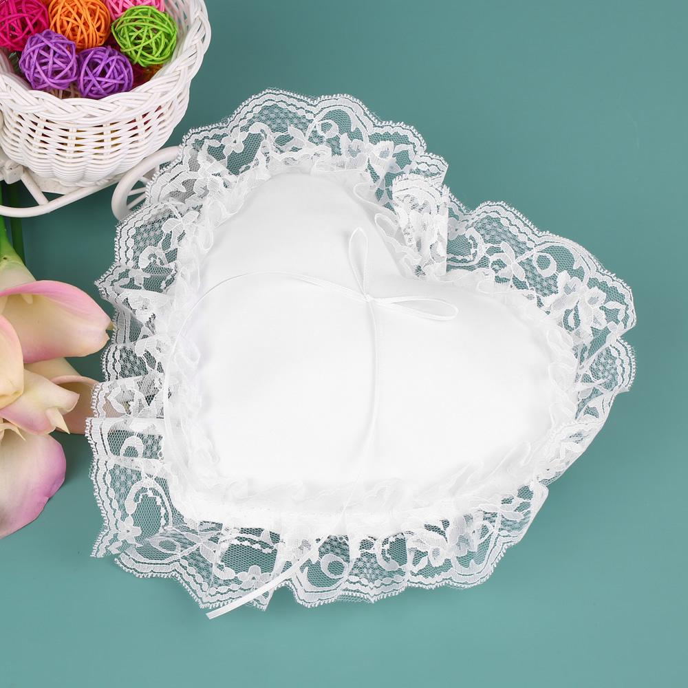 7 * 7 Inches White Lace Satin Heart Wedding Ring Bearer Pillow Wedding Ceremony Decoration Supplies