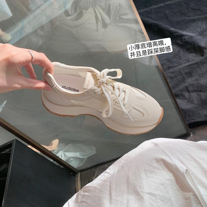 Grape mother same leather dad shoes women's round head splicing casual sports shoes stepping on shit feeling thick-soled lace-up German training shoes