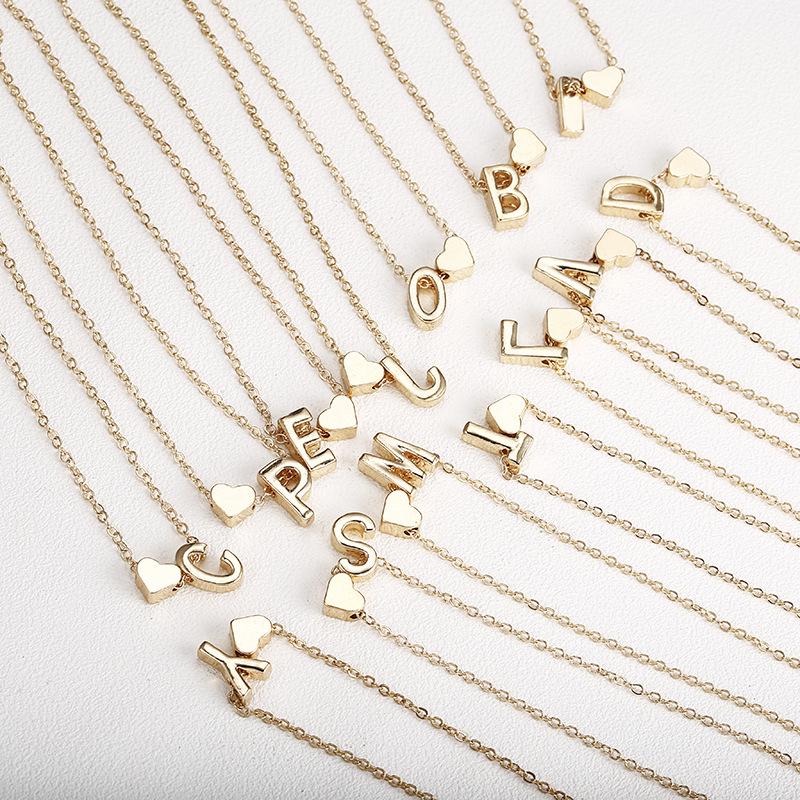 Elegant Peach Heart Initial Necklace - Versatile 26-Letter Clavicle Chain