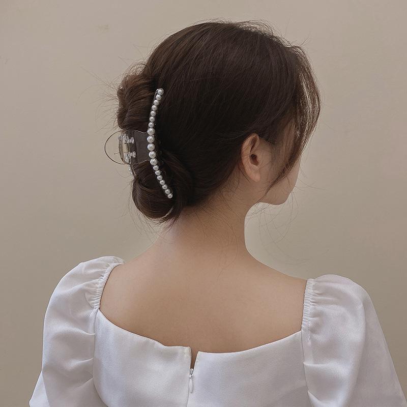 Elegant Pearl Hairpin: Simple, Stylish Side Clip for Women and Girls