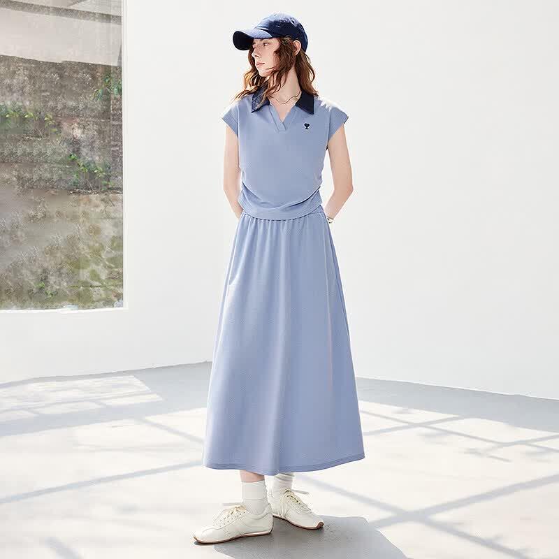 Chuyu Contrast Two-Piece T-shirt & Skirt Set