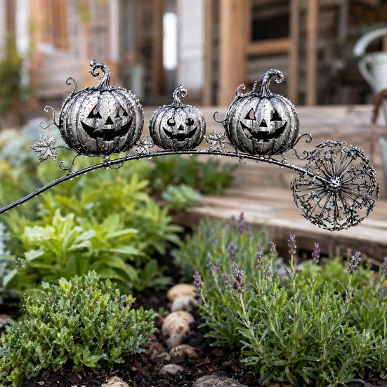 Metal Halloween Yard Signs Ghost Garden Stake, Rustic Art Decor with Dandelion Accent, Landscape Sculpture for Lawn Patio Flower Bed And Backyard
