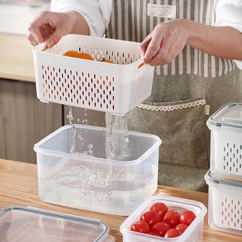 Three-piece Draining Food Storage Container Set
