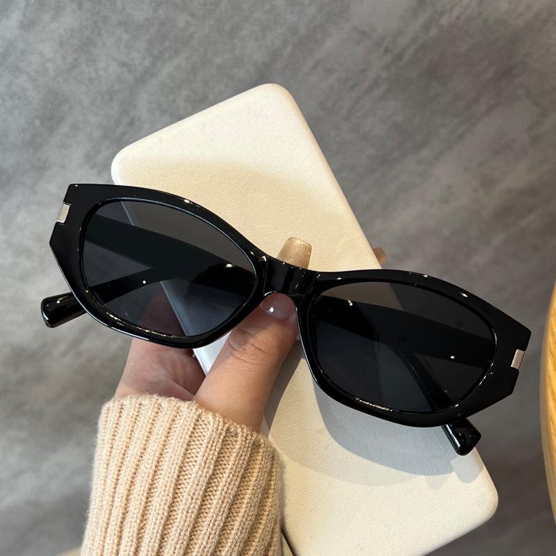 2025 Retro Cat Eye Cocoa Lens Sunglasses - Trendy Sun Protection for Women's Summer Vacation