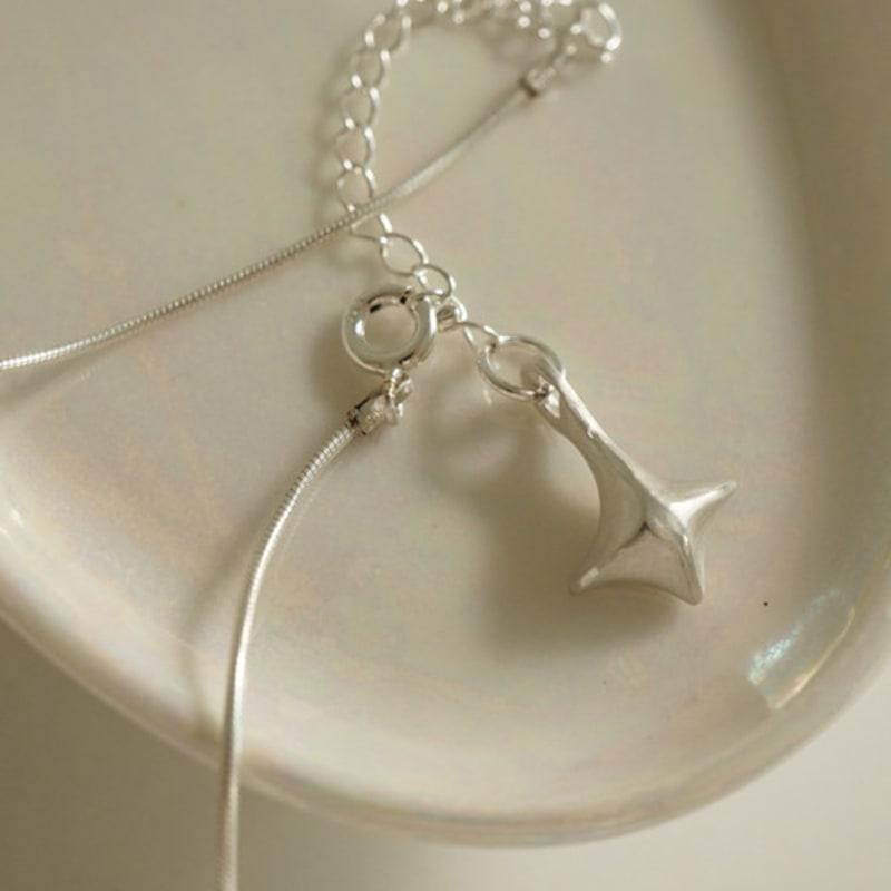 Vacactsilver One Pointed Bracelet