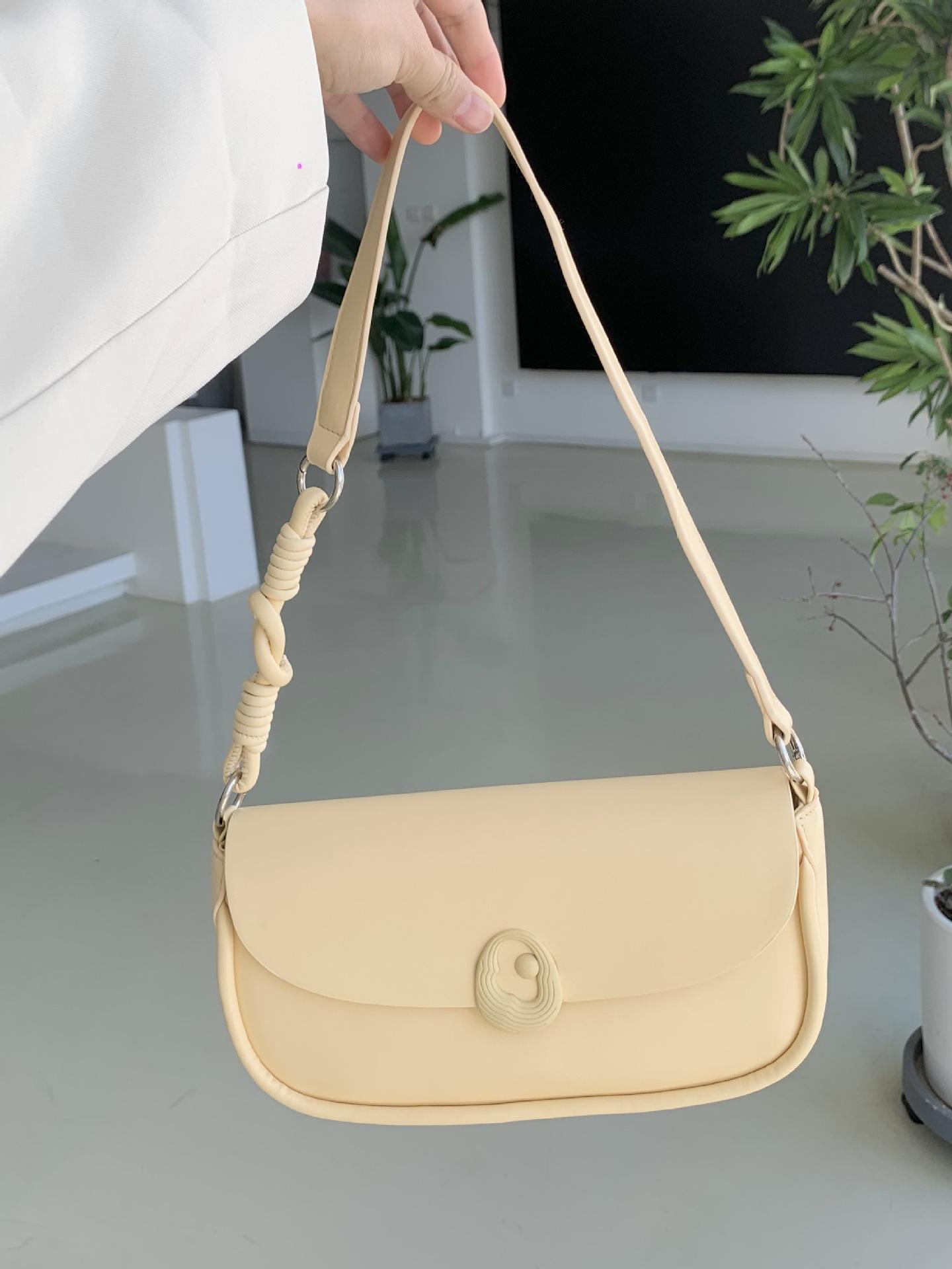 

Сумка «Превращай коконы в бабочек» Женская оригинальная сумка-багет на одно плечо Универсальный нишевый дизайн жёлтый