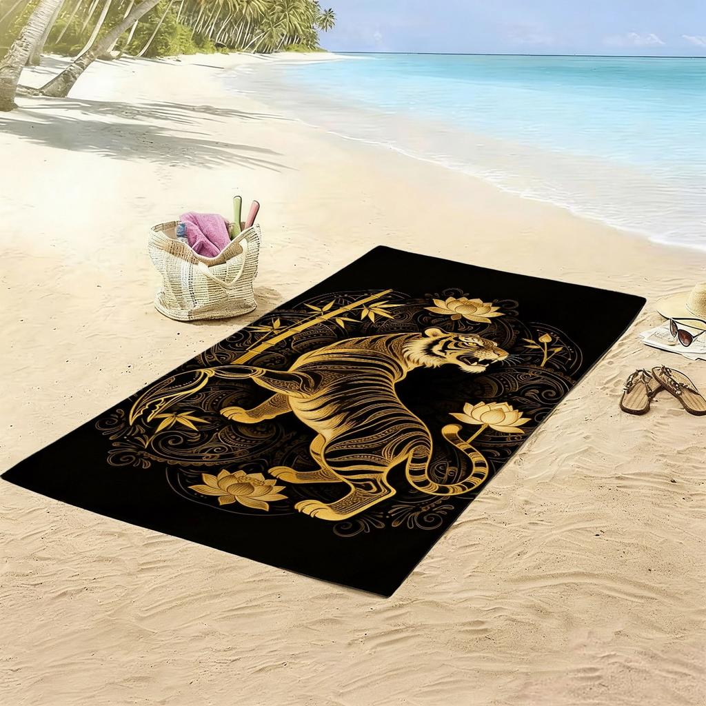 Goldener Tiger Strandtuch, Verzierter Tiger mit Lotus-Bambus-Druck Übergröße Badetuch, Weich Schnelltrocknend Asiatisch Inspiriert Stranddecke
