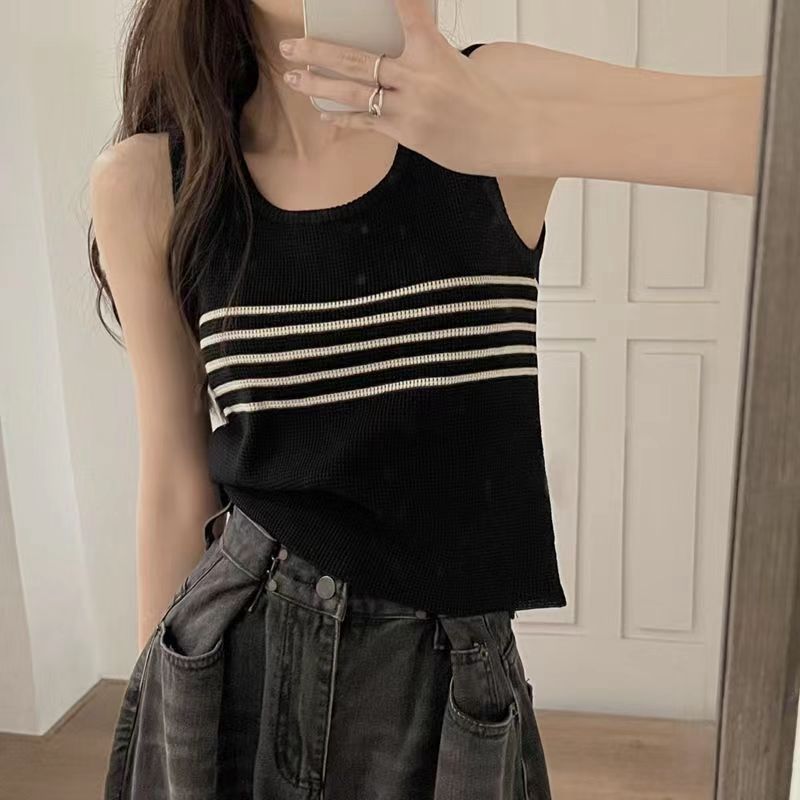 

Женский летний безрукавный полосатый трикотажный повседневный жилет-топ one size