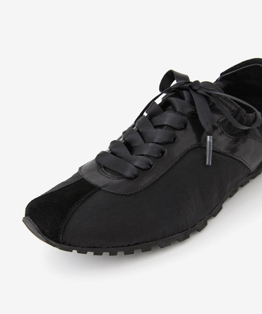 Romantic Move Woman R26W007 Mono Low Sneakers / Black
