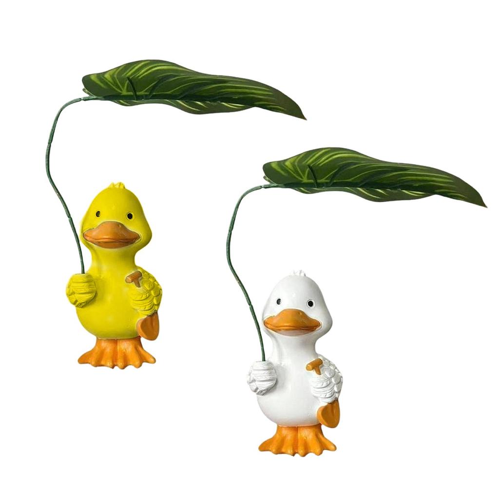 Duck Statue Decorative Birthday Gift Duck Figurine Desktop Craft Ornament for Office Indoor Outdoor Shelf Cabinet Living Room