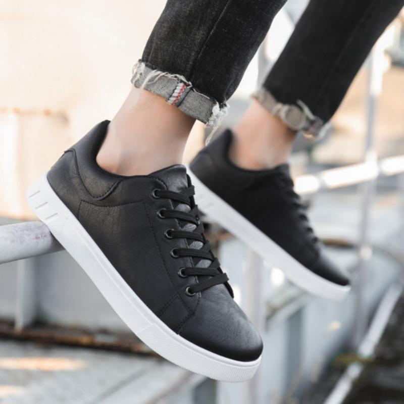 Classic Men's PU Leather Casual Shoes 2025British Style Fashion Flats Loafers Lightweight Platform Sneakers Drive Shoe Moccasins