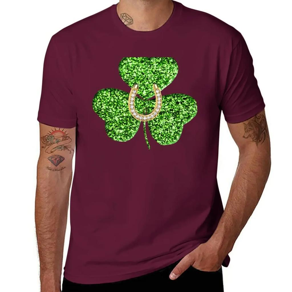 Faux Green Glitter Shamrock With A Horseshoe T-Shirt Aesthetic clothing cute tops black t-shirts for men