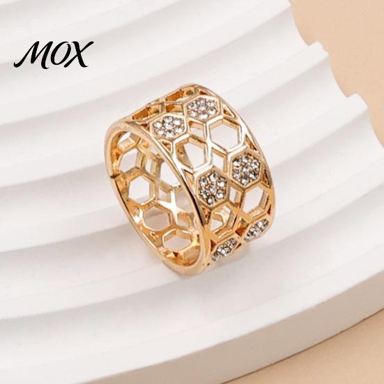 Stylish Scarf Fastener Honeycomb Silk Ring, Hollow-out Bandana Slide Smooth Sliding Ring Rhinestone Holder for Women Neckerchiefs Shawls Shirts