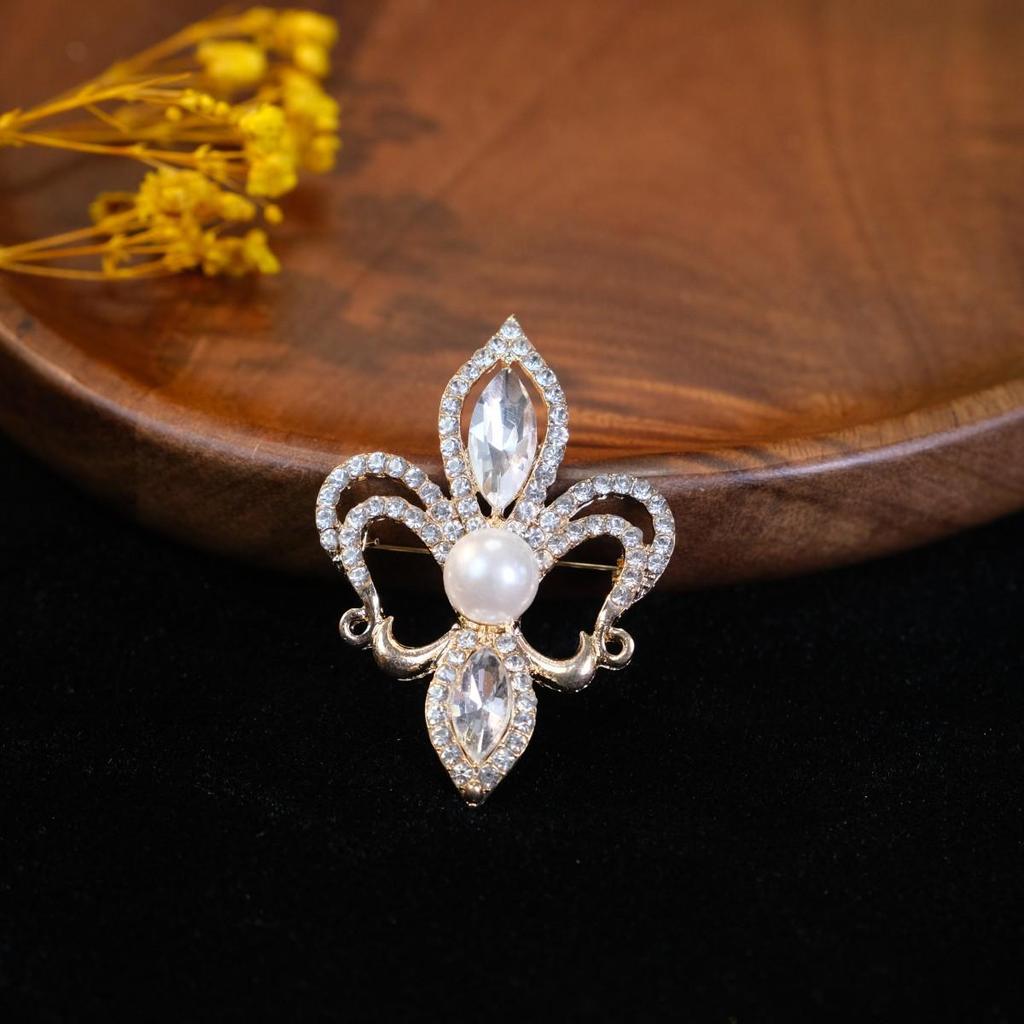 Elegante Europäische & Amerikanische Strassblumen Brosche, Anti-Exposition Pin, Damen Mode Kristall Kleidung Accessoire