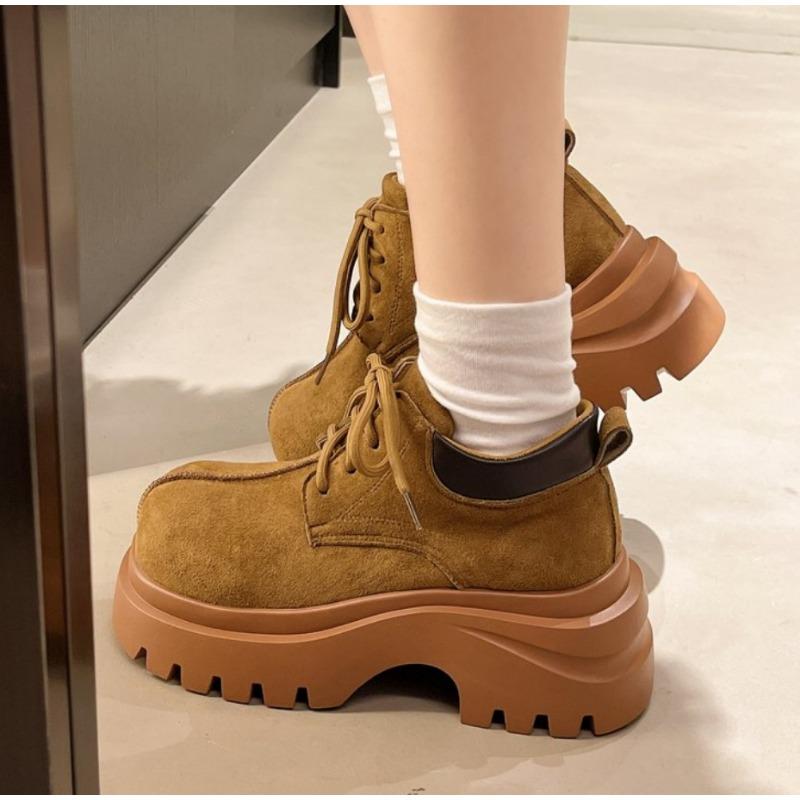 Fashion Platform Women Ankle Chelsea Boots Designer Lace Up Autumn Gothic Short Boot 2025Fashion Women's Thick Heel Increased Punk Shoes