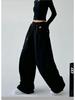 Unisex Gray American-Style Sweatpants: High-Waisted, Straight-Leg, Loose-Fit, Casual, Cargo, Perfect for Spring, Autumn, and Winter.