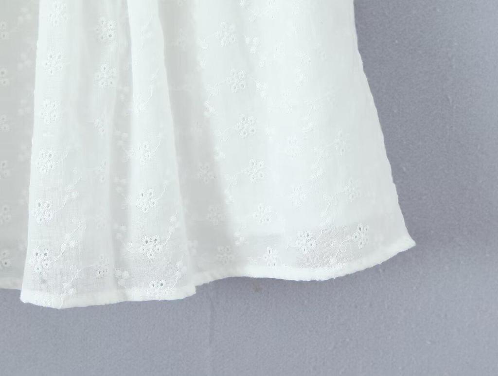 French Chic White Lace Camisole Dress: Summer Waist-Cinching Sexy Short Skirt for Women