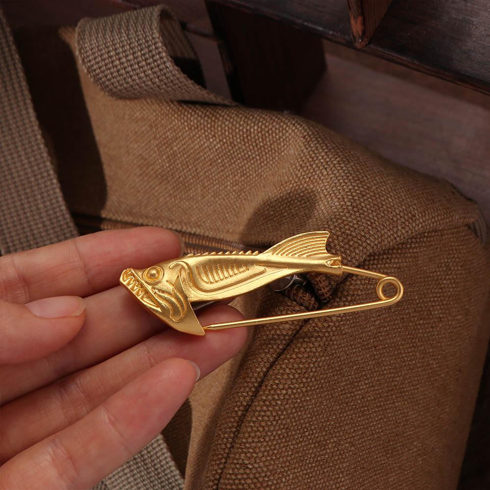 Jewelry Piranha Shape Brooch Exquisite Fish Bone Pin Fashion Fish Head Pin Daily Wear