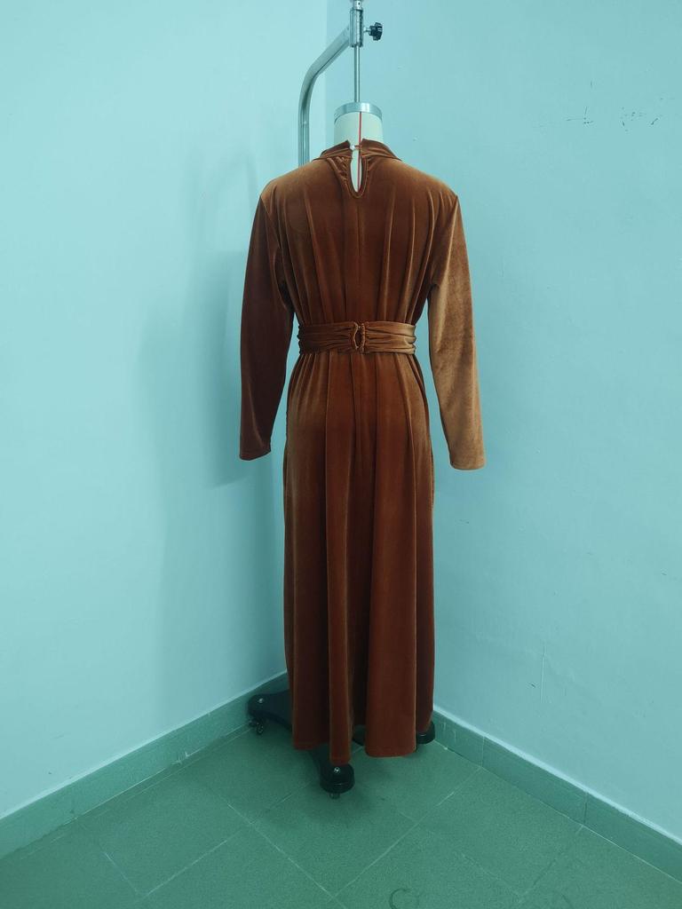2025 Women's Elegant Gold Velvet Long Sleeve Waist-Gathering Big Swing Dress for Autumn/Winter
