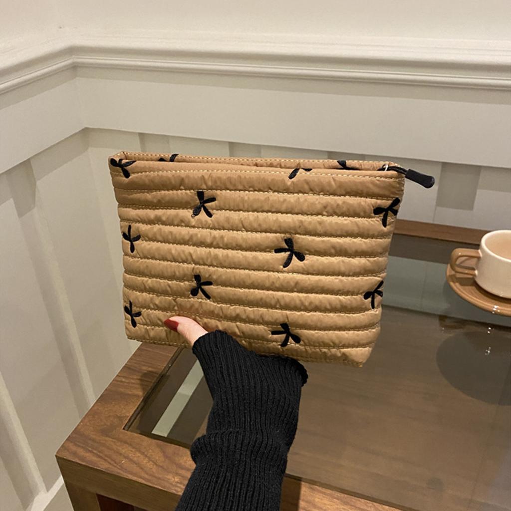 Modische Kosmetikaufbewahrungstasche Feminine Schleifendesigns Kosmetikorganizer Aufbewahrungstasche für alltägliche Essentials